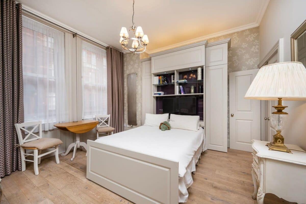 Charming Chelsea Studio Your Cozy Urban Retreat Лондон Экстерьер фото